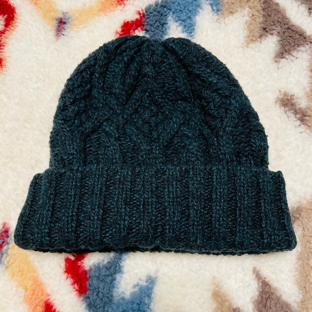 American Eagle Beanie 🥶